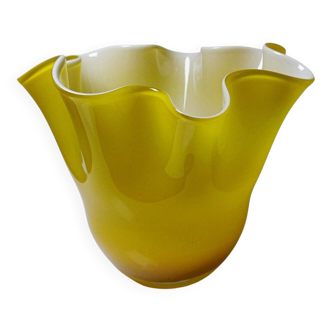 Fazzoletto vase in blown Italian glass, yellow opaline lined, Murano 1960-70.