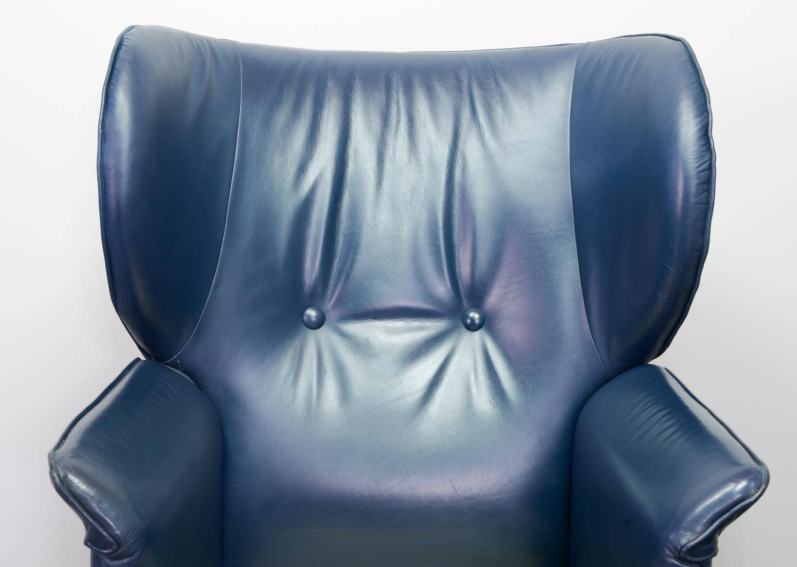 Wittmann Petrol Soft Leather Wing Chair Designed Model Aura  by Paolo Piva