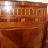 Dresser to music attributes of Louis XVl era