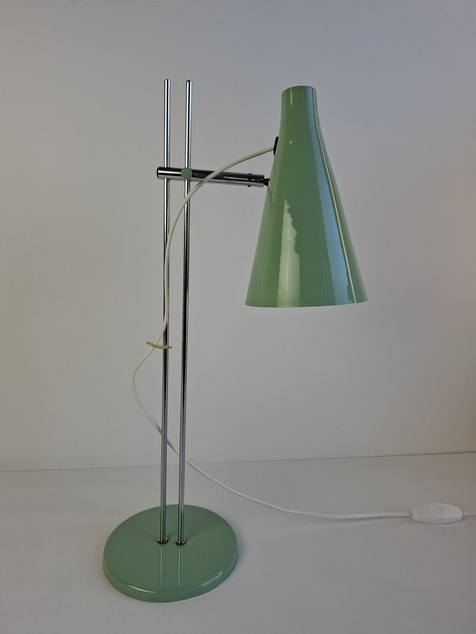 Josef Hůrka for Lidokov Midcentury Modern Table Lamp in Green Metal