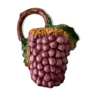 Pichet - carafe vintage en barbotine en forme de raisin