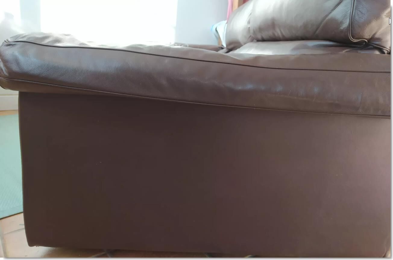 Italian leather sofa Poltrona Frau by Tito Agnoli