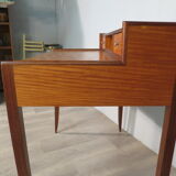 Art Deco office in lemon and mahogany