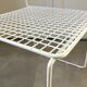 Chaise métal grillagée