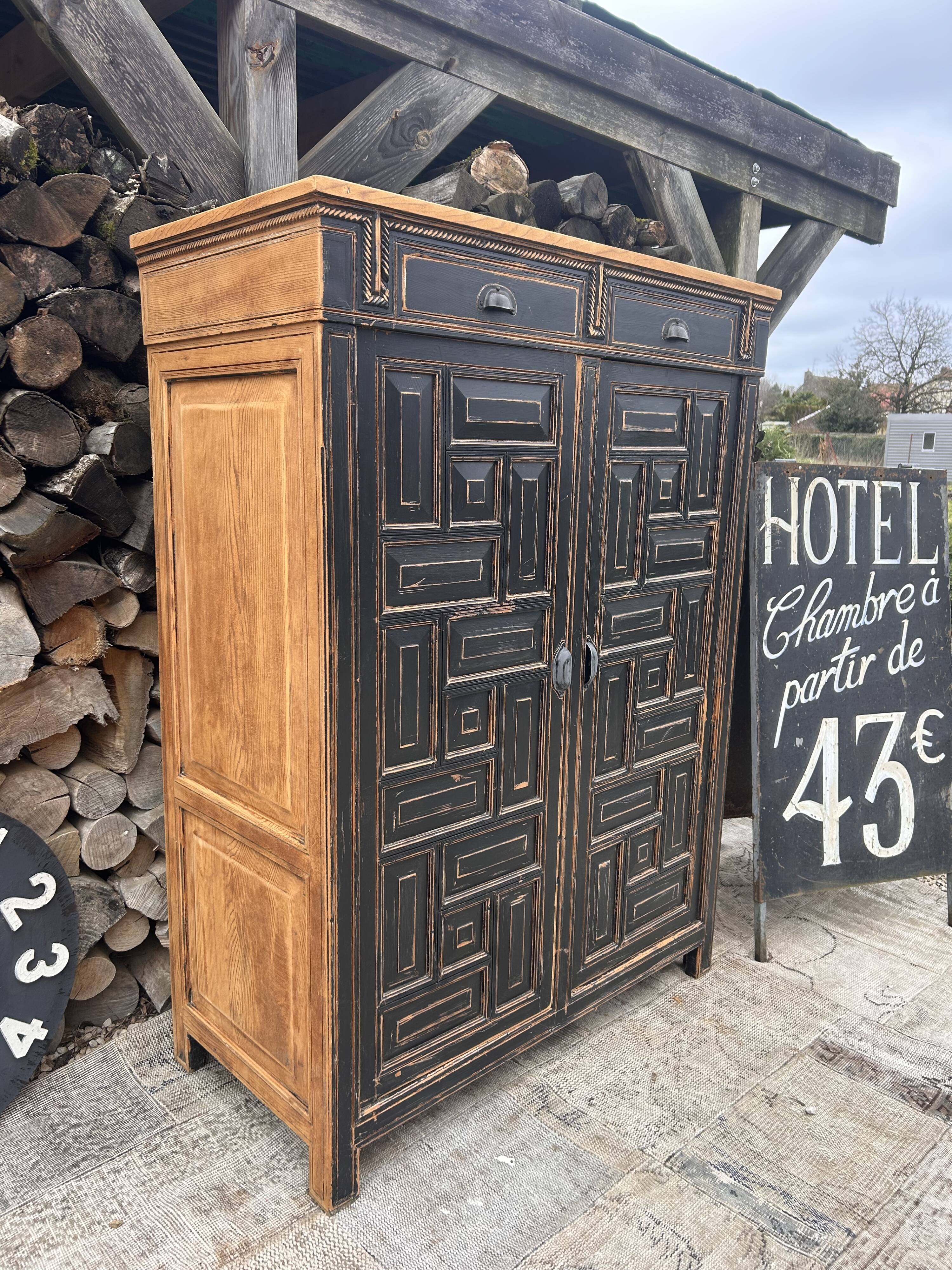 Massive renovated buffet