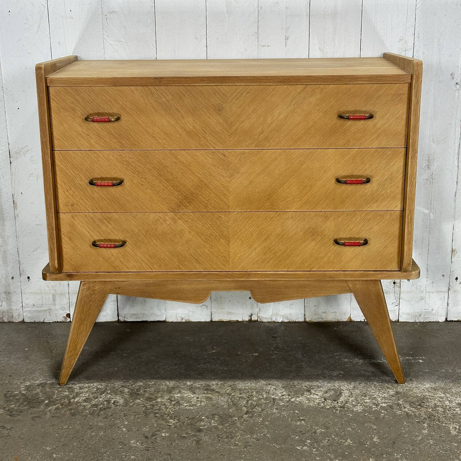 Vintage chest of drawers