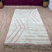 Custom traditional artisan Berber rug size 1.5/2.5 m