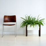 Scandinavian gardener 60s