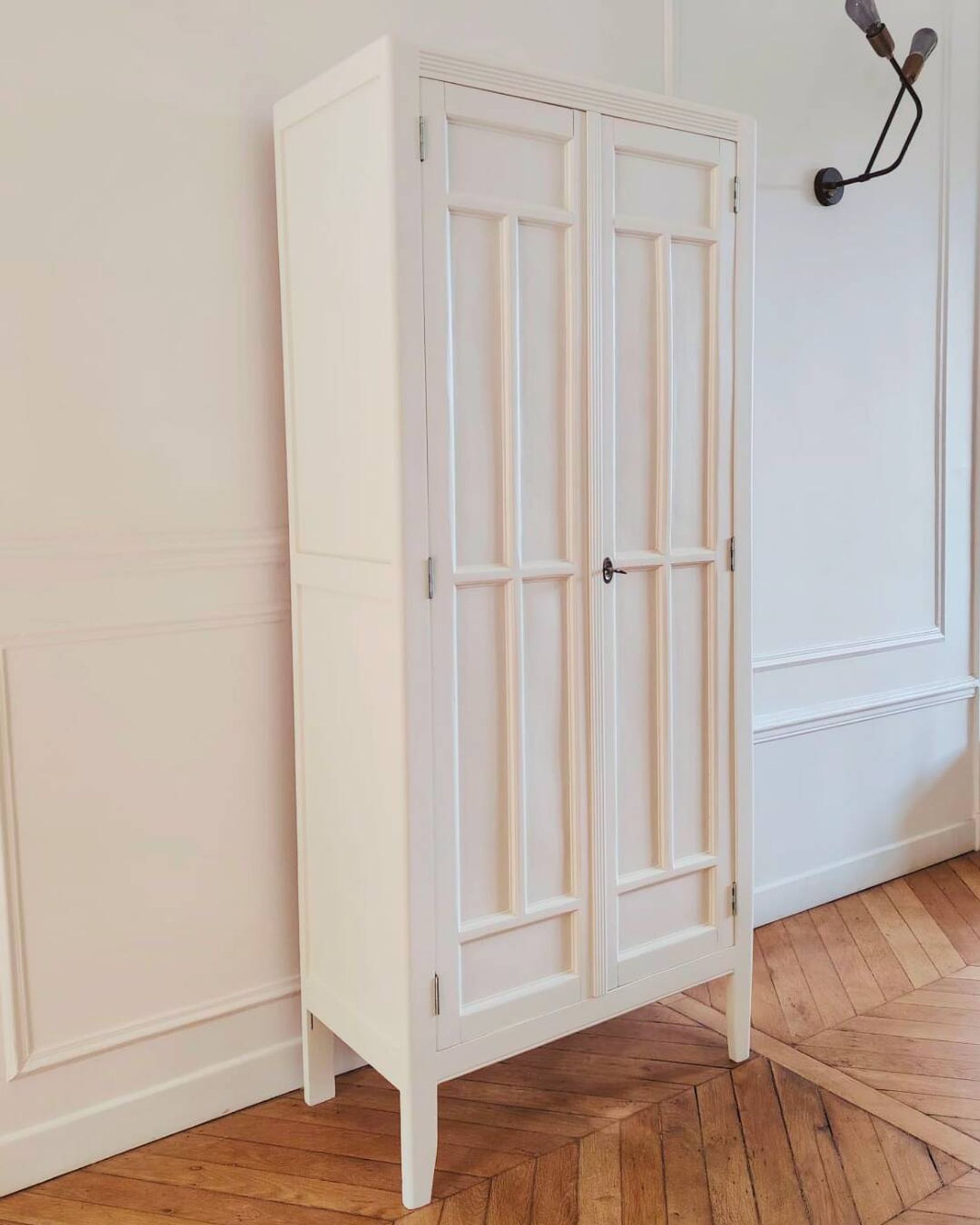 Renovated Parisian wardrobe, 1900-1920.