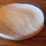 Ceramic pocket emptier with wood motif by GranJean Jourdan Vallauris