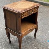 Table de chevet Louis XV en bois avec tiroir et niche
