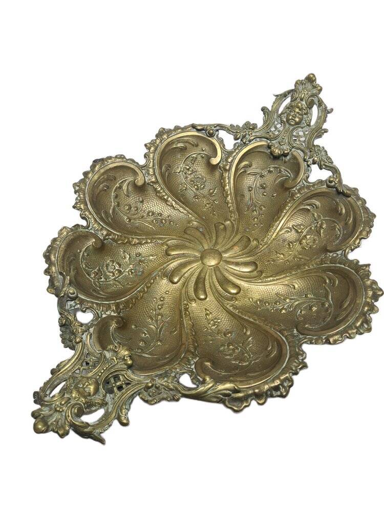 Art Nouveau fruit bowl on stand from Brothers Henneberg, Poland, 1900s
