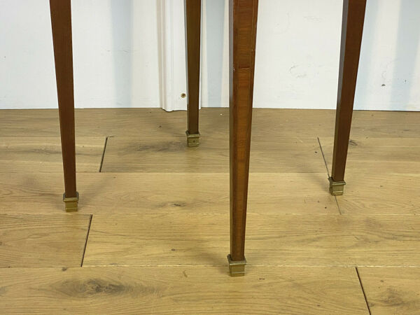 Gueridon en marqueterie et dessus en marbre de style Louis XVI époque Napoléon III