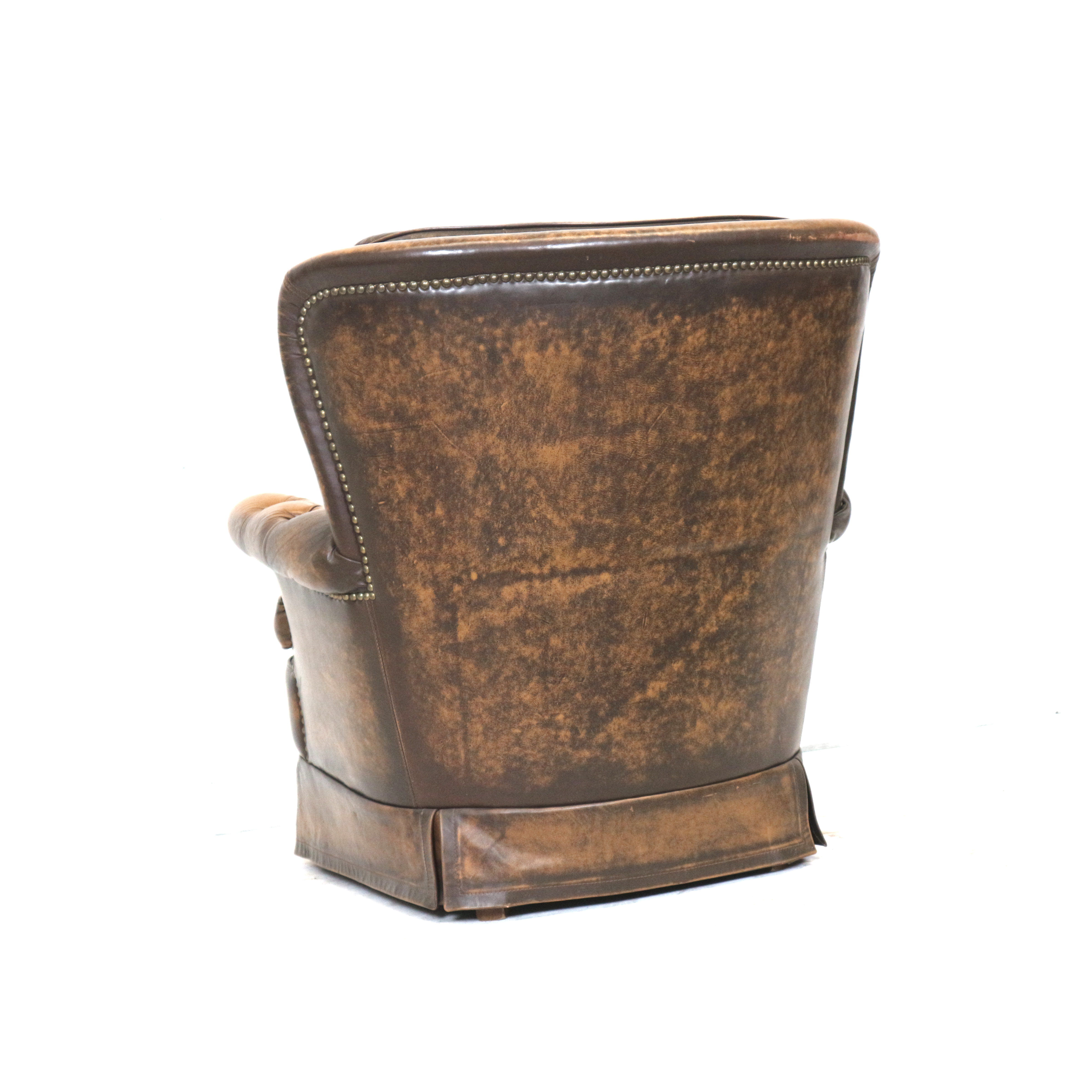 Set of 2 leather armchairs from the 1970s