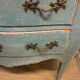 Ancienne commode de style Louis XV