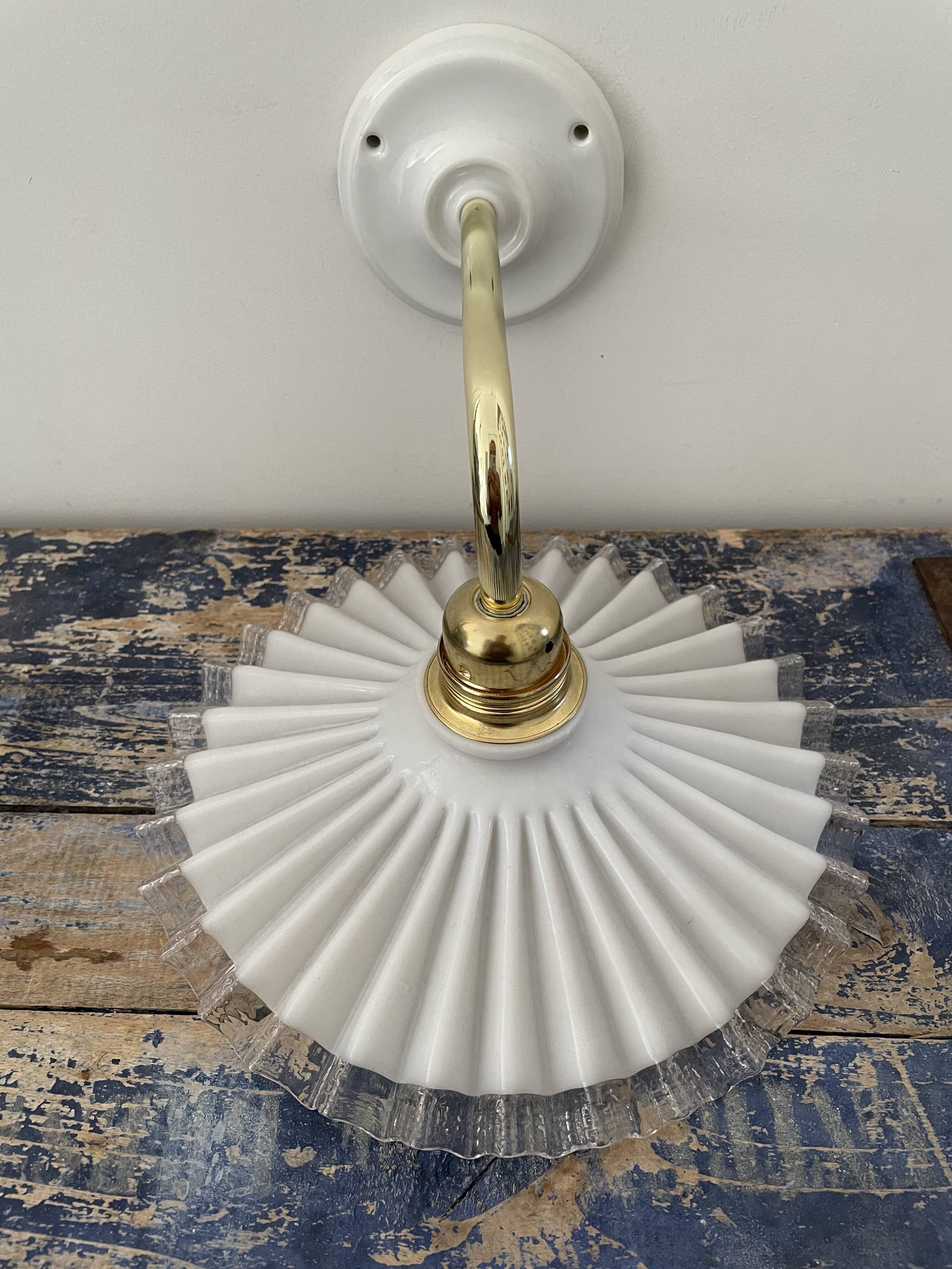 New electrified serrated opaline wall lamp