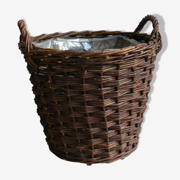 Wicker basket