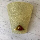 Applique murale en plexi jaune et métal doré années 60-70