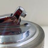 "Auto-Flint" lighter