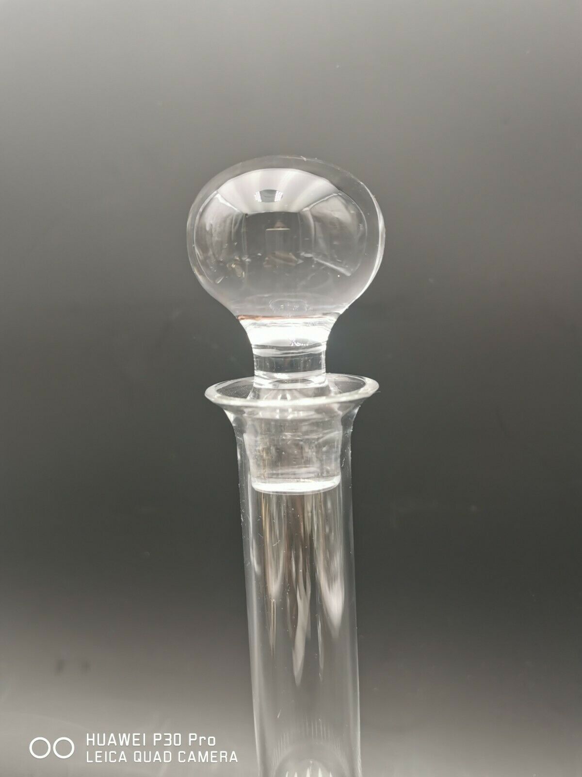 Vannes crystal-stamped carafe