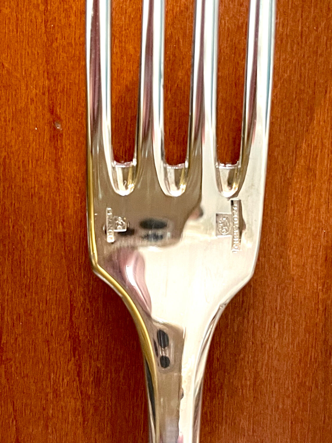 Christofle Cluny, cutlery set of 48 pieces in like-new condition.