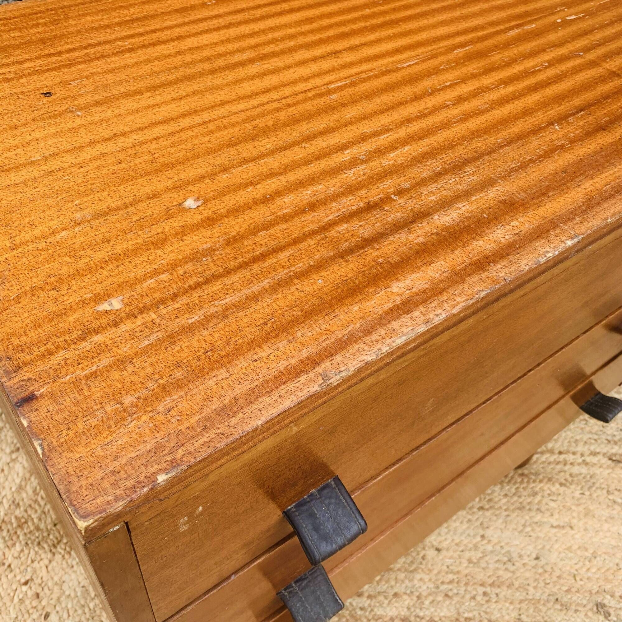 Vintage chest of drawers with leather handles – 1950s/60s