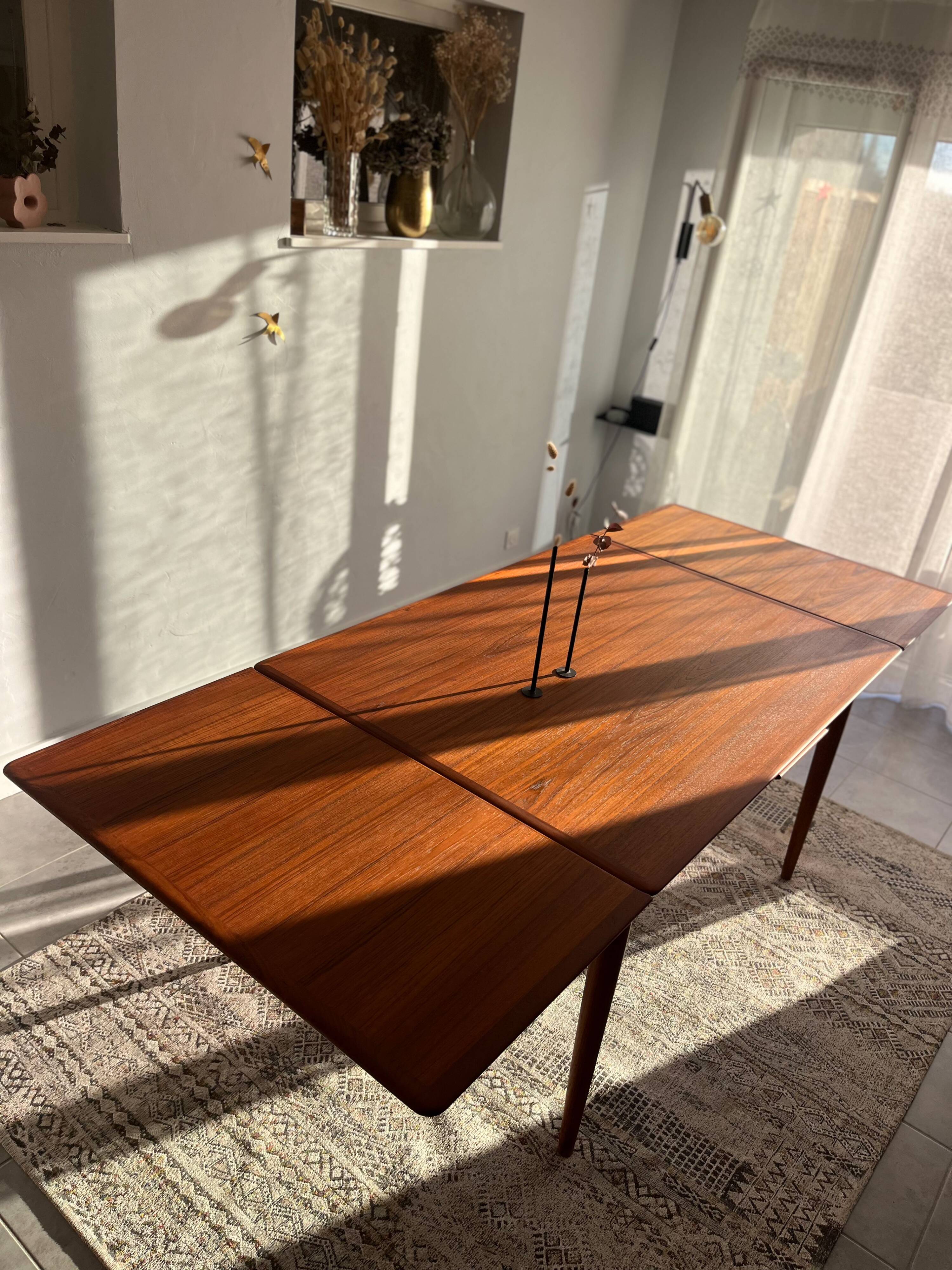 Danish extendable table Skovmand & Andersen