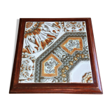 Earthenware contour wood table mat