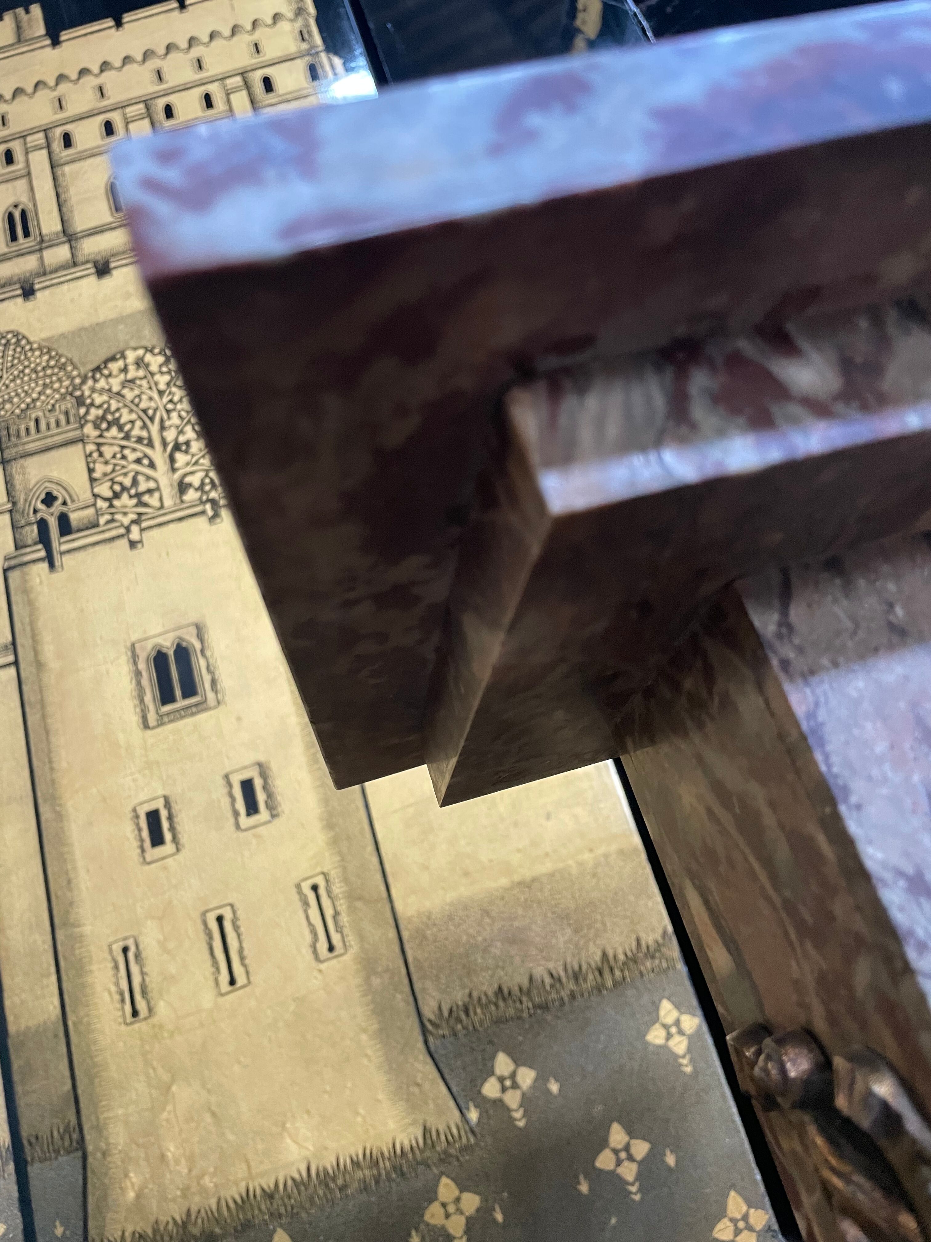 Marble and bronze sheathed selette