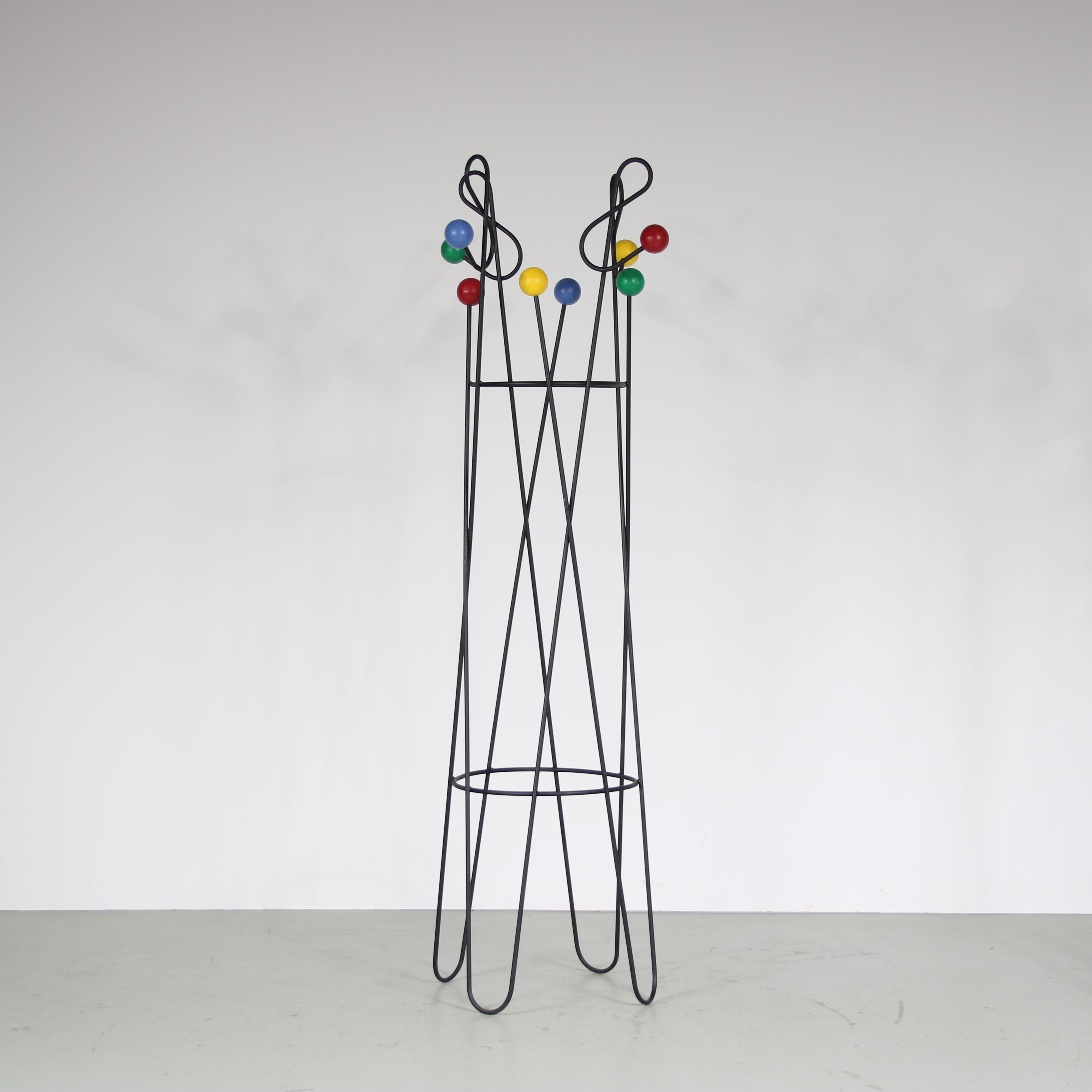 1950s “clé de sol” coat rack