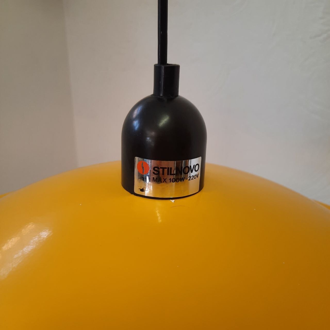 Chandelier, Lampiatta di Stilnovo