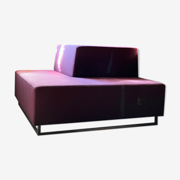 Inverted corner sofa strato