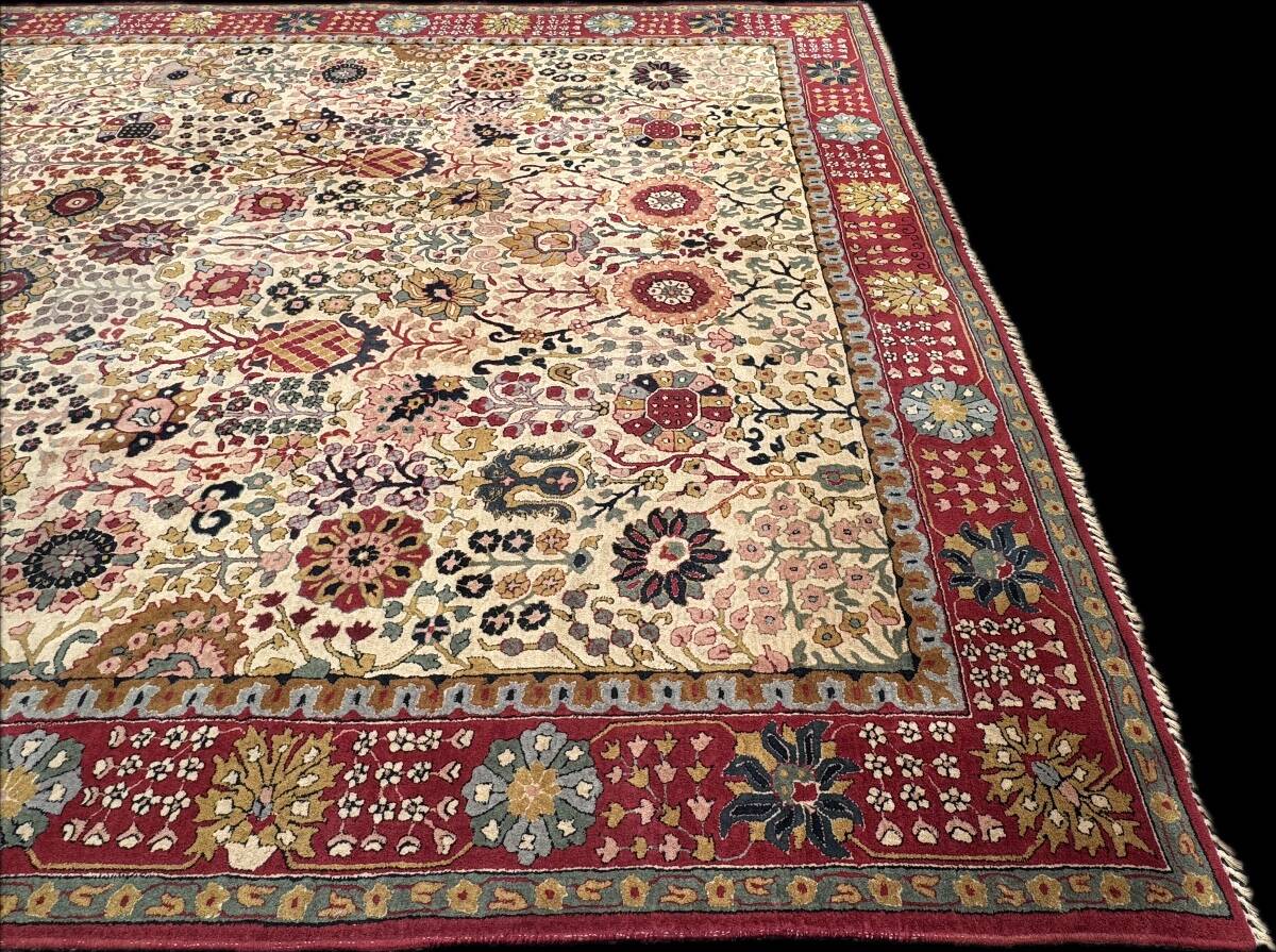 Janus carpet point lily 390x290 cm