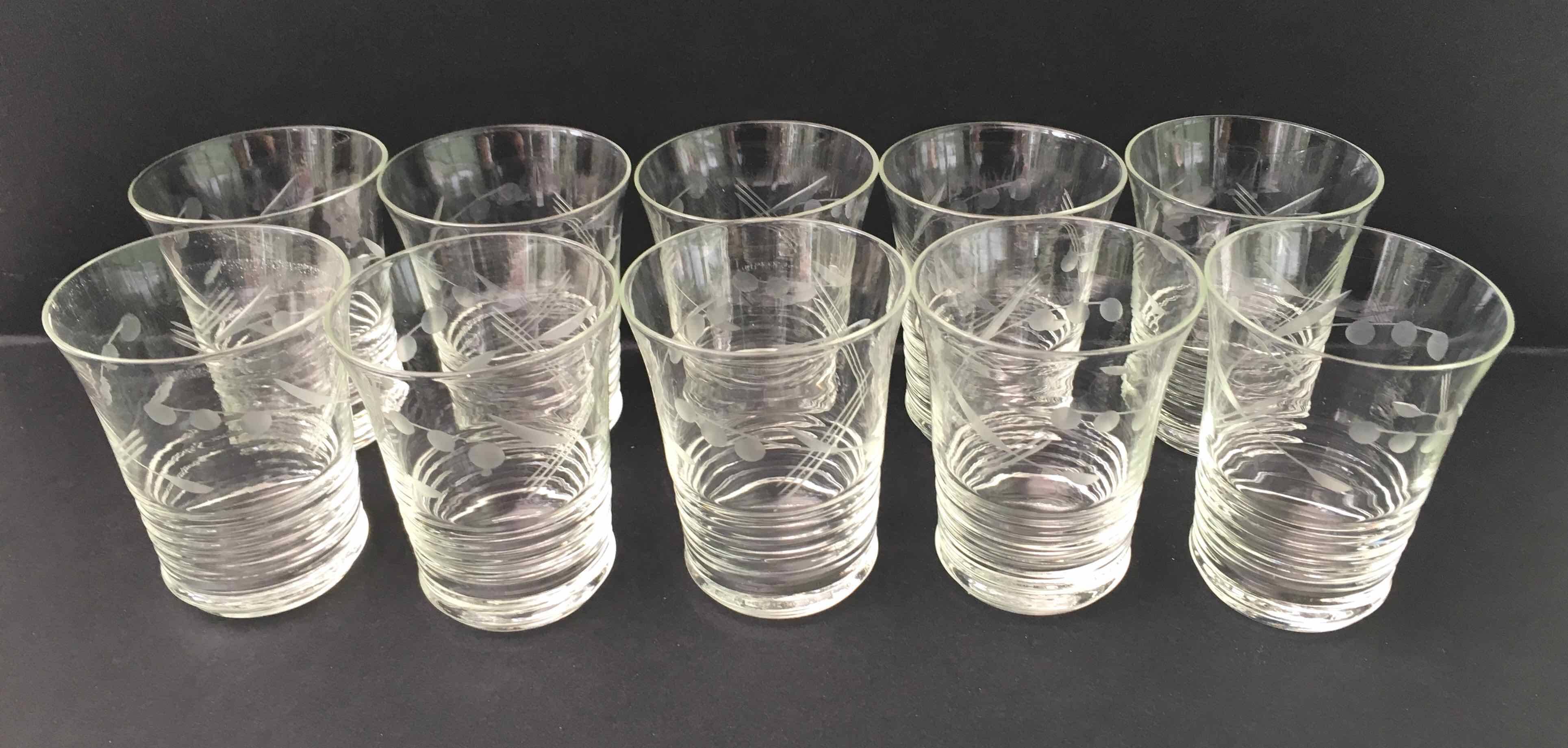 10 chiseled goblet glasses from the 40s