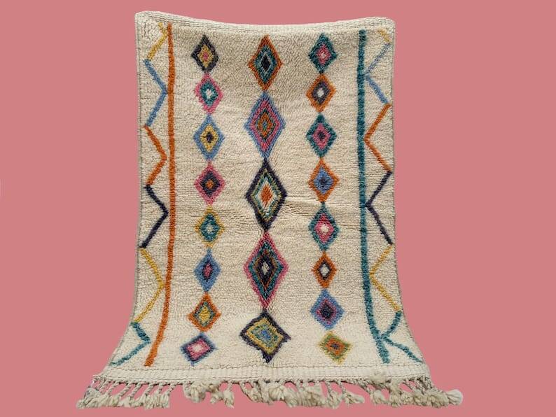 Colorful hand-woven Berber rug, size 150 x 250 cm