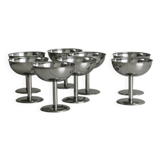 8 coupes sur pied en métal inox