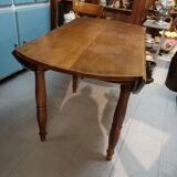 Swing table
