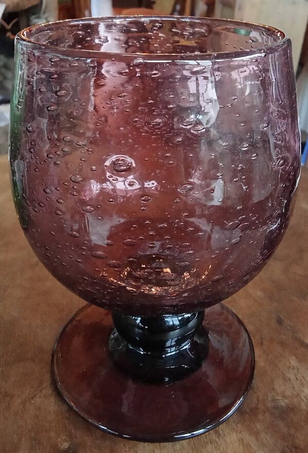 Série 4 anciens verres à pied Biot