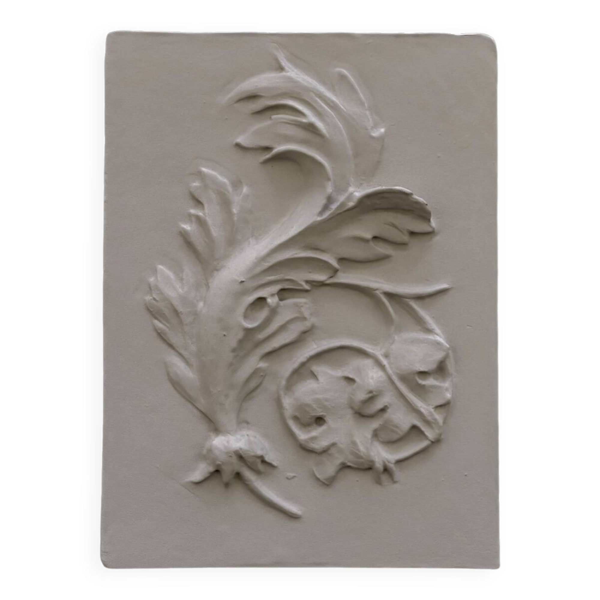 Plaster bas-relief of acanthus leaf – baroque/classical style