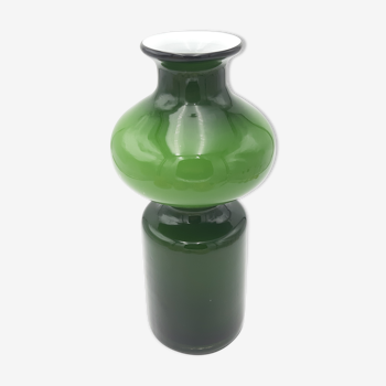 Vase scandinave vert et opaline blanc