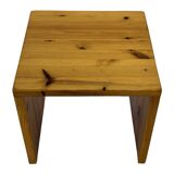 Vintage side table in Pine wood 1970s small table
