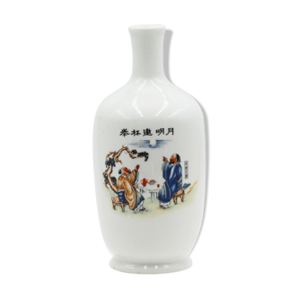 Chinoid ceramic vase