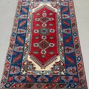 Turkish tribal rug natural dyes 200x120 cm vintage Turkish carpet 2521
