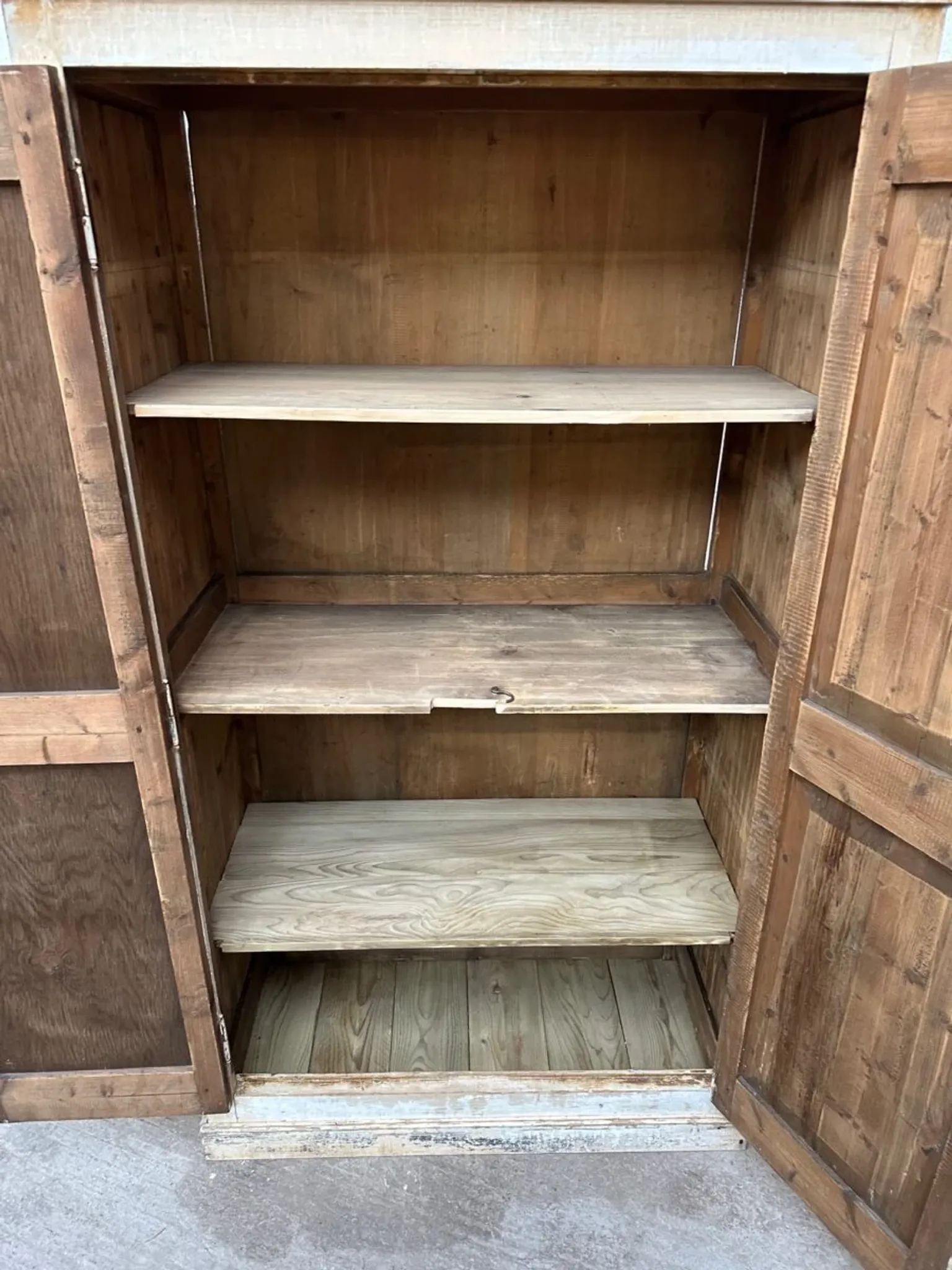 Workshop cupboard from the early 20th century.