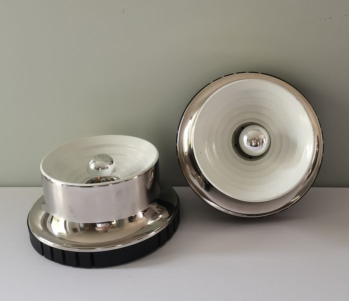 Pair of Italian Wall lamps Targetti