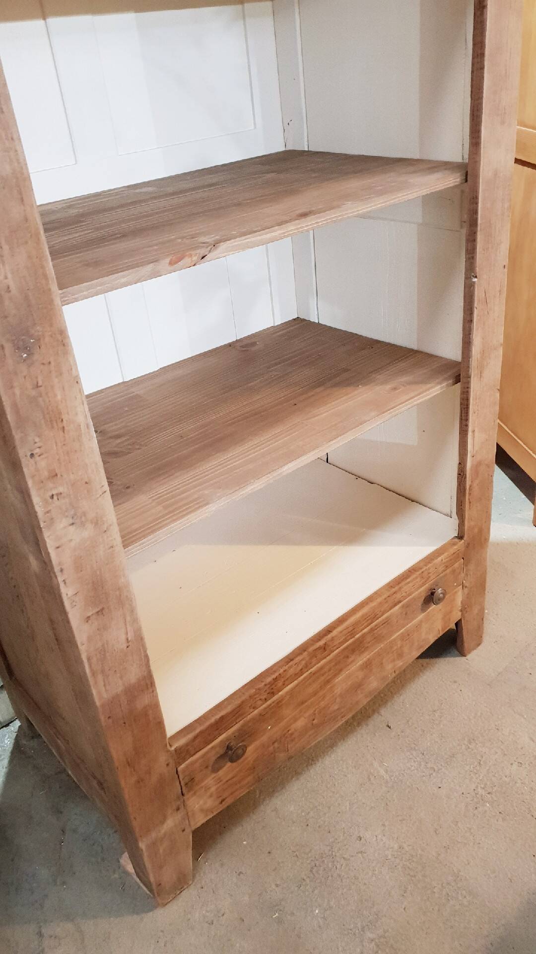 Armoire de rangement