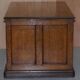 Bureau partenaire double face à deux caissons Gillows Lancaster chêne moucheté