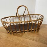 Rattan bassinet