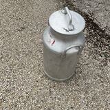 Milk pot