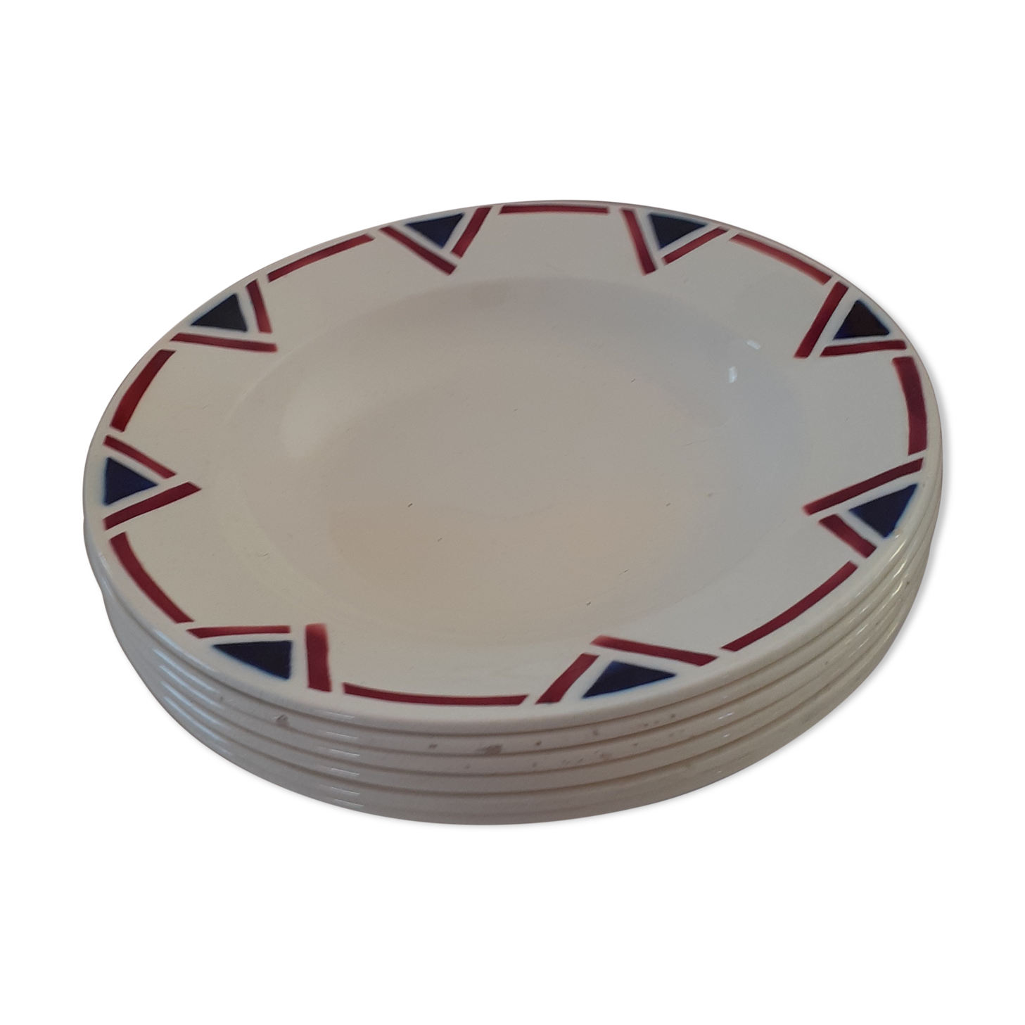 6 hollow plates old Salins les Bains. Basque model;